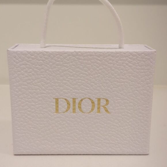 Dior Deluxe Discovery Minis Gift Set - Picture 4 of 4